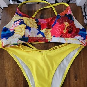 Brand new two piece bathing suit